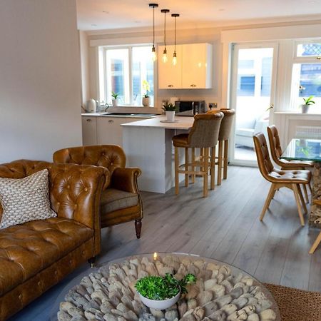 Lovely 2 Bed House In Питлохри Экстерьер фото